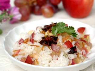 Cơm hoa hồi trái cây