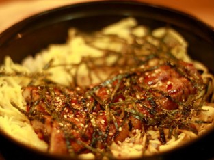 Cơm lươn nấu niêu