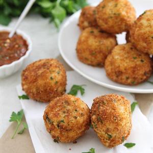 Cách làm cơm nắm bọc phô mai