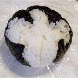 Cách làm cơm nắm Doremon