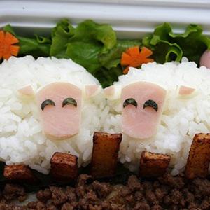 Cách làm cơm nắm hình chú cừu