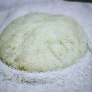 Cách làm cơm nắm muối mè