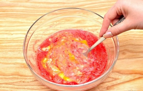 Cơm nguội bọc trứng cút chiên giòn tan, ăn mãi không chán