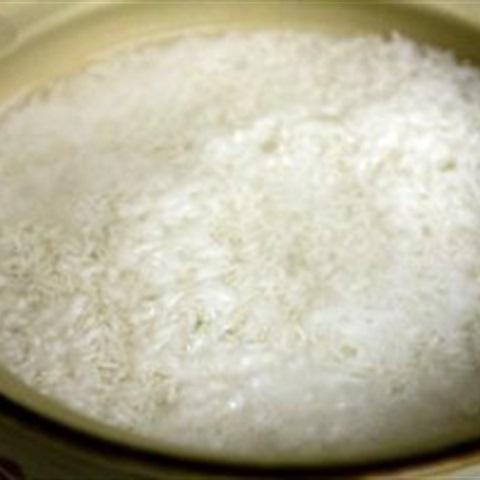 Cách làm cơm niêu trứng mặn