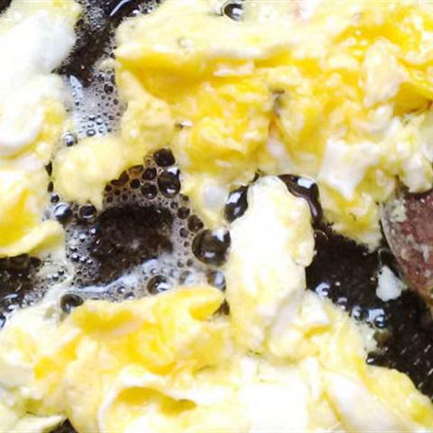 Cách làm cơm rang dưa chua