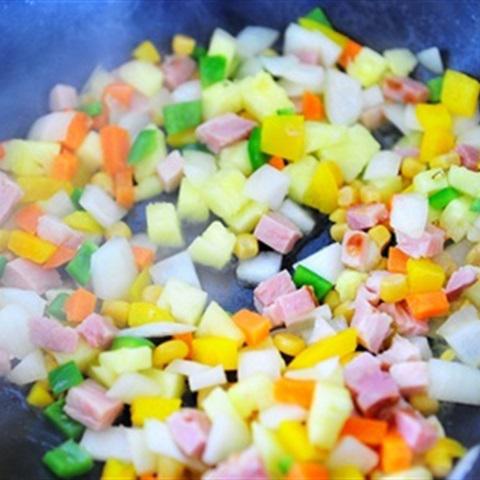 Cách làm cơm rang dứa