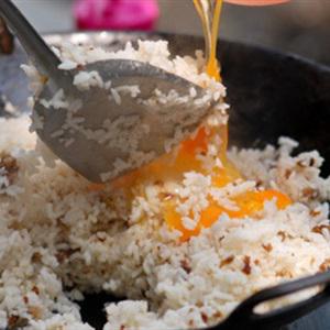 Cách làm cơm rang gừng