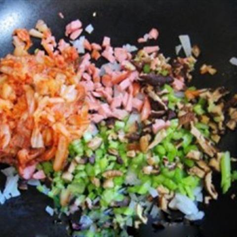 Cách làm cơm rang kim chi