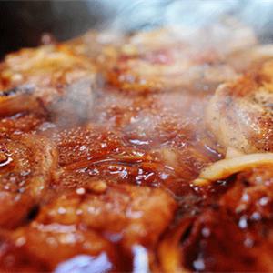 Cách làm cơm rang sườn heo dứa nướng