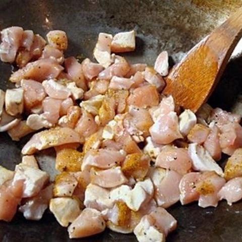 Cách làm cơm rang thập cẩm trứng