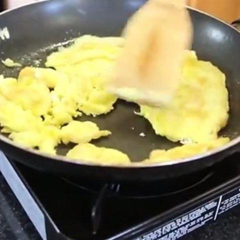 Cách làm cơm rang thơm Hawaii