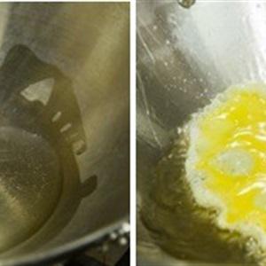 Cách làm cơm rang trứng tôm