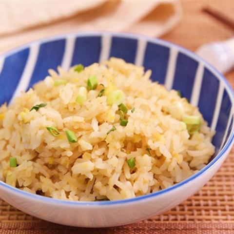 Cách làm cơm rang trứng