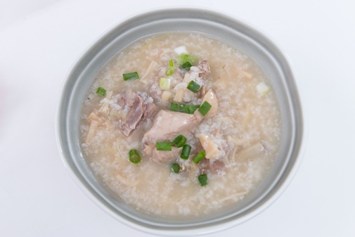 Cơm rang vừng với thăn lợn siêu đơn giản lại tốt cho tim mạch