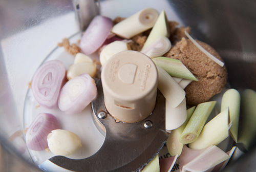 Cơm thịt bò trộn trứng đẹp mắt, ngon miệng cho bữa sáng tràn đầy năng lượng