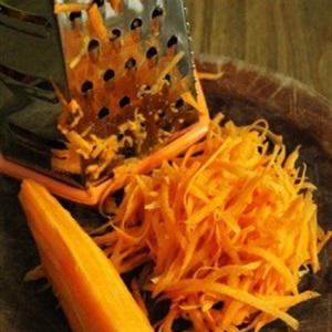 Cách làm cơm thịt heo khìa nước dừa