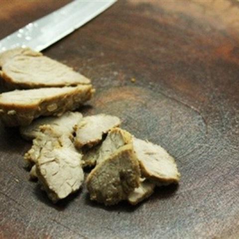 Cách làm cơm thịt heo khìa nước dừa