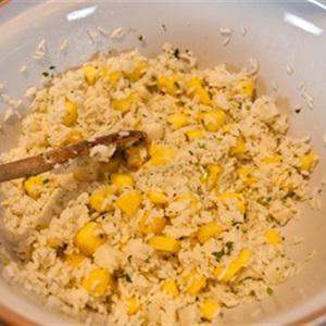 Cách làm cơm trái thơm