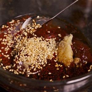 Cách làm cơm trộn cá hồi