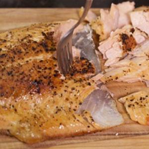 Cách làm cơm trộn cá hồi