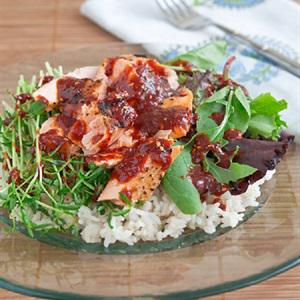 Cách làm cơm trộn cá hồi