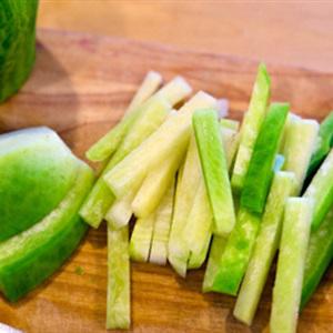 Cách làm cơm trộn thịt bò và củ cải