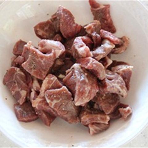 Cách làm cơm trộn thịt bò