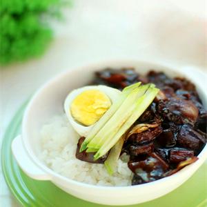 Cách làm cơm trộn thịt bò