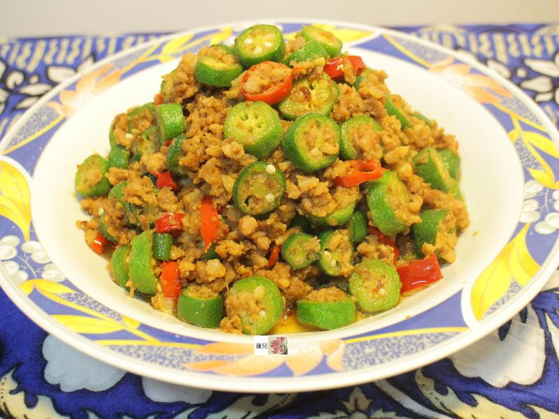 Cơm trộn tôm cà chua đậm đà, hấp dẫn hương vị Ý