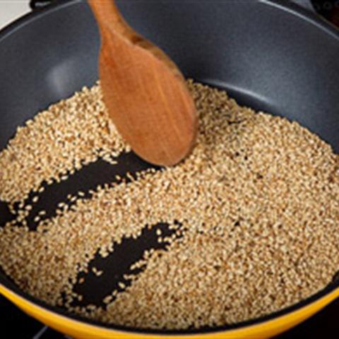 Cách làm cơm trộn trứng ốp la