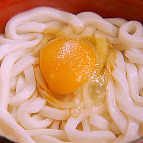 Cách làm cơm trộn trứng