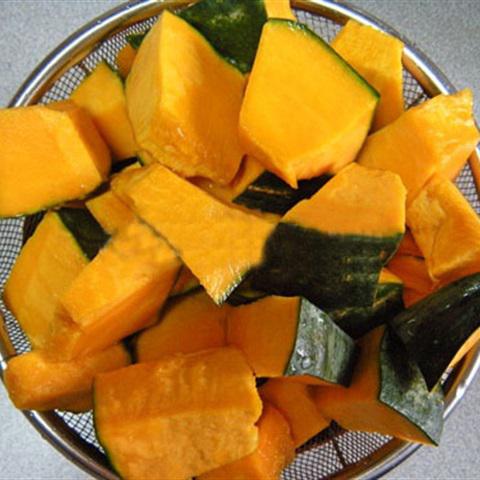 Cách làm cơm xào bí đỏ