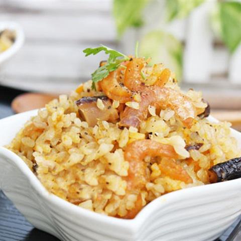 Cách làm cơm xào bí đỏ