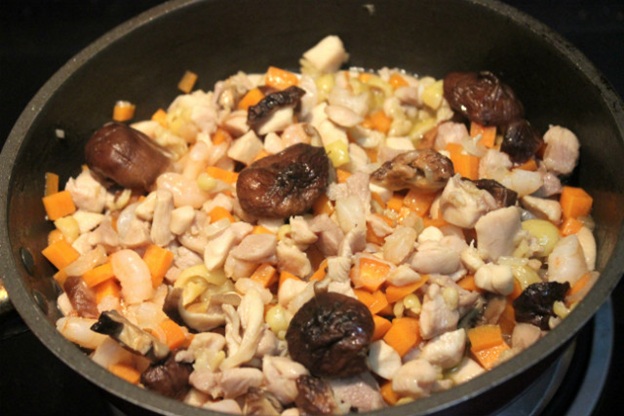 Cơm xào thập cẩm vừa ngon vừa bổ