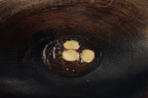 Công thức cánh gà nướng mè trắng thơm ngon,  giòn tan