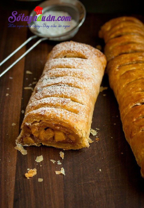 Công thức cho món bánh táo phủ đường kiểu Đức