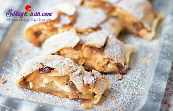 Công thức cho món bánh táo phủ đường kiểu Đức