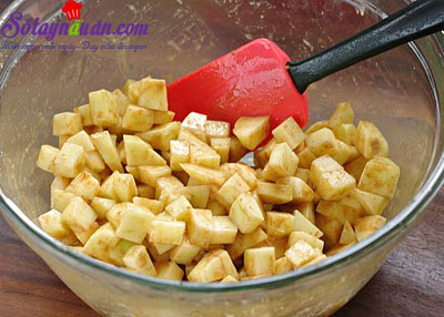 Công thức cho món bánh táo phủ đường kiểu Đức