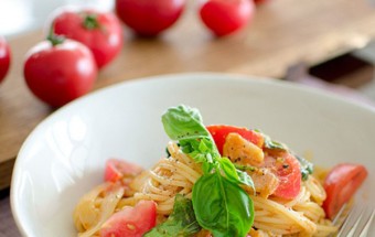 Công thức cho món spaghetti kim chi dai ngon từng sợi