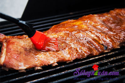 Công thức cho món sườn nướng ướp nước táo ngon mê mẩn