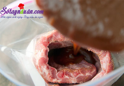 Công thức cho món sườn nướng ướp nước táo ngon mê mẩn