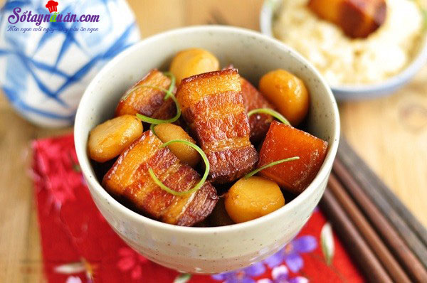 Công thức cho món thịt kho củ năng đậm đà đưa cơm