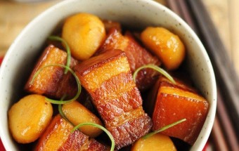 Công thức cho món thịt kho củ năng đậm đà đưa cơm