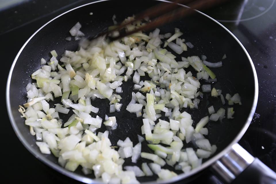 Công thức chuẩn nhất cho món thịt kho tàu Triều Châu cực hao cơm