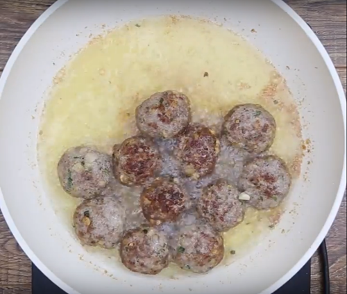 Công thức cơm nếp nhồi trứng muối thơm ngon, lạ mắt