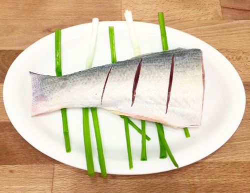 Công thức đùi gà nướng nấm hương lạ miệng hấp dẫn