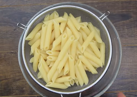 Công thức gà nướng khoai tây thơm ngon đậm đà