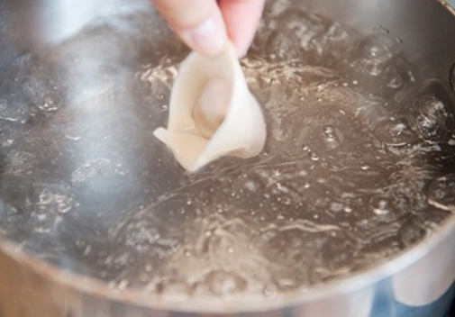 Công thức làm bánh mì hoa cúc trà xanh cực đơn giản đang "gây sốt" hiện nay