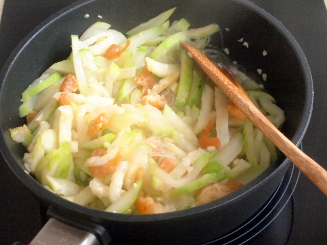 Công thức làm bánh móng ngựa cốt dừa tuyệt ngon