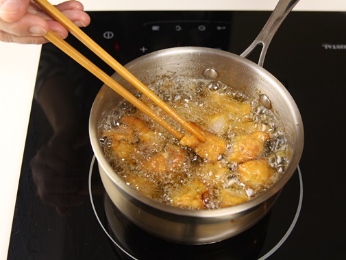 Công thức làm bánh trung thu thạch rau câu nhân đậu đỏ cực đơn giản